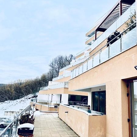 Londof Luxury Apartments - With A Panoramic View Over The City Brasov Exterior photo